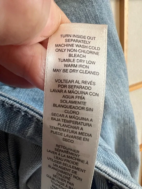 White House Black Market Denim Jacket  size 6 Ruffle Front Light Wash Stretch - Picture 6 of 9